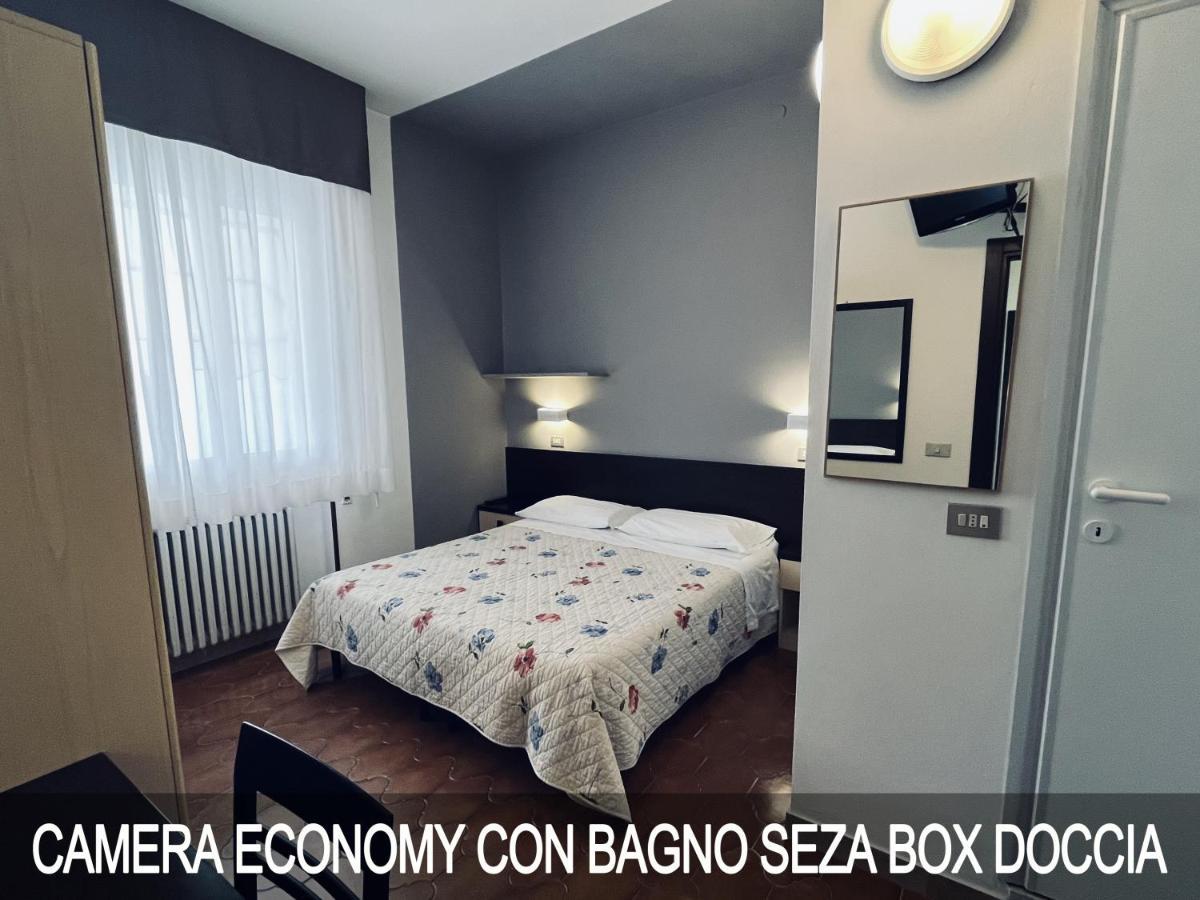 Hotel Numi & Medusa Cesenatico Exteriör bild